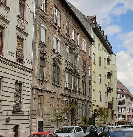 Old Buda Studio